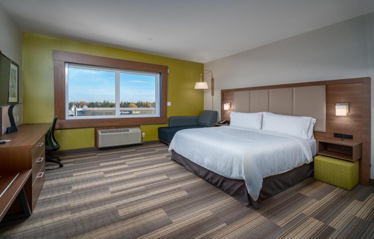 Holiday Inn Express & Suites - Brandon By Ihg Ngoại thất bức ảnh