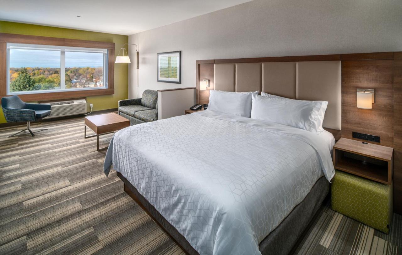 Holiday Inn Express & Suites - Brandon By Ihg Ngoại thất bức ảnh