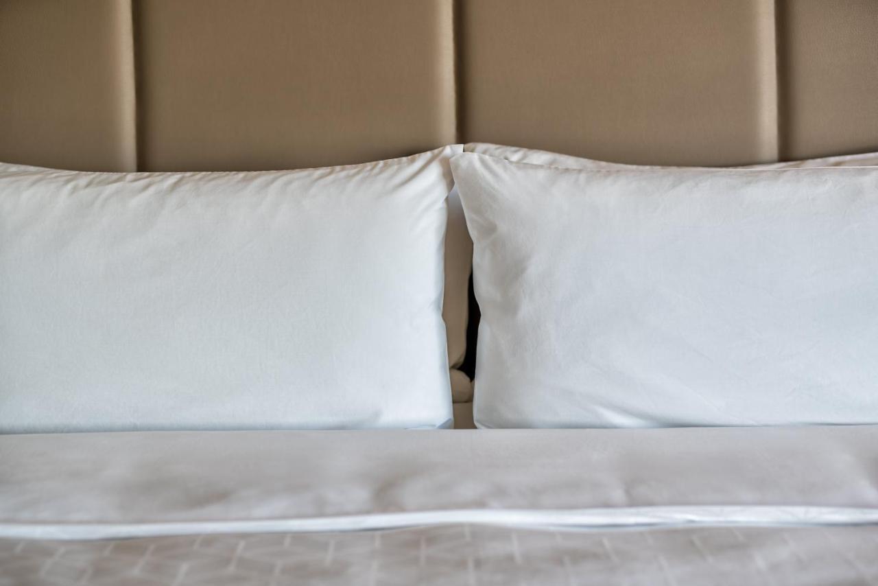 Holiday Inn Express & Suites - Brandon By Ihg Ngoại thất bức ảnh